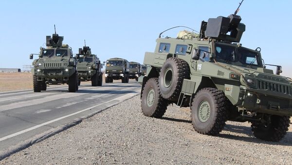 Казахстанские военные отрабатывают учения по подавлению конфликта на юго-востоке Казахстана  - Sputnik Казахстан