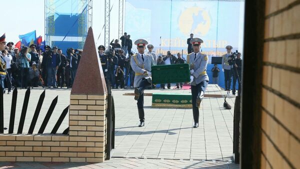 Церемония захоронения останков Кейки батыра - Sputnik Казахстан