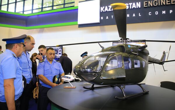 Выставка казахстанской военной продукции в Ташкенте - Sputnik Казахстан