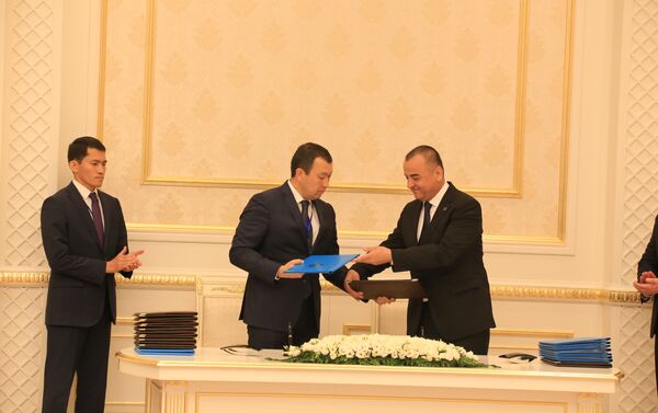 Подписание соглашения в военно-техническом сотрудничестве между Казахстаном и Узбекистаном - Sputnik Казахстан