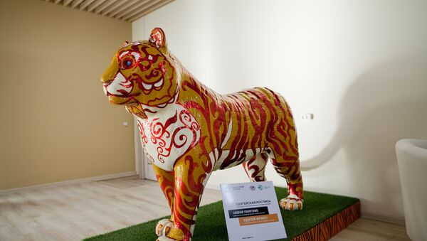 Экспонат павильона России на ЭКСПО-2017 - фигура тигра Адыгея - Sputnik Казахстан