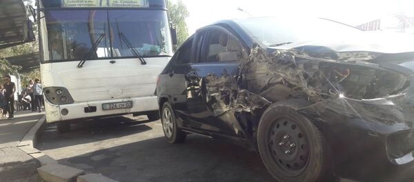 Автобус пен автокөліктің соқтығысуы Автобус пен автокөліктің соқтығысуы - Sputnik Қазақстан