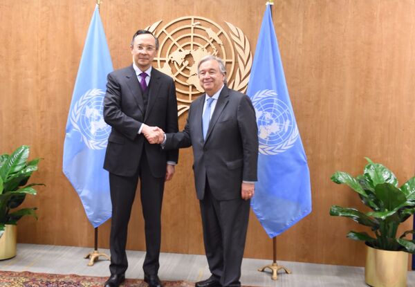 Встреча генсека ООН Антониу Гутерриша и главы МИД РК Кайрата Абдрахманова на полях заседания Генассамблеи ООН - Sputnik Казахстан