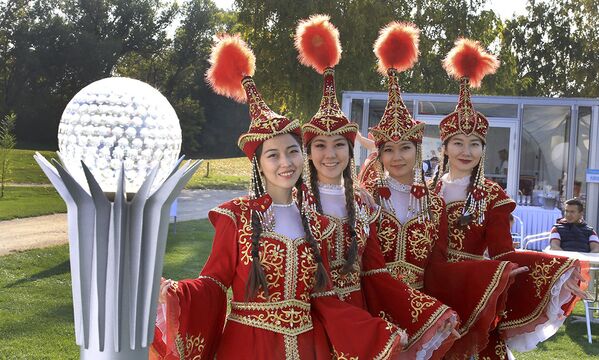 Международный гольф-турнир - Sputnik Казахстан