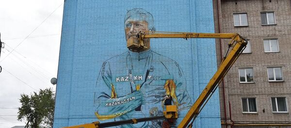 Граффити-портрет Александра Винокурова Граффити-портрет Александра Винокурова - Sputnik Казахстан