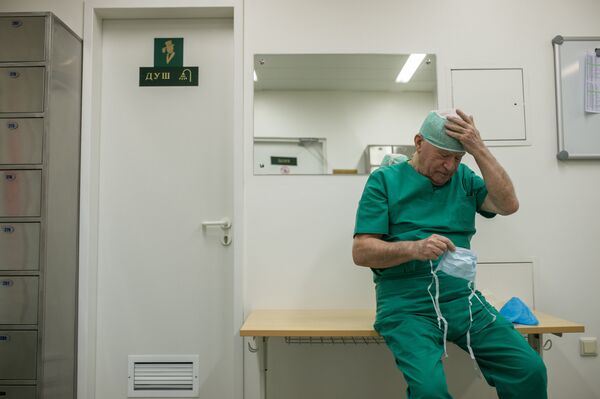 Кардиохирург Лео Бокерия - Sputnik Казахстан