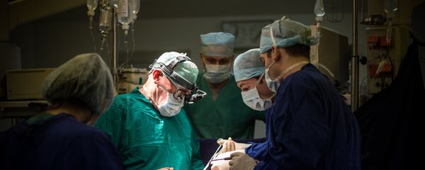 Кардиохирург Лео Бокерия - Sputnik Казахстан