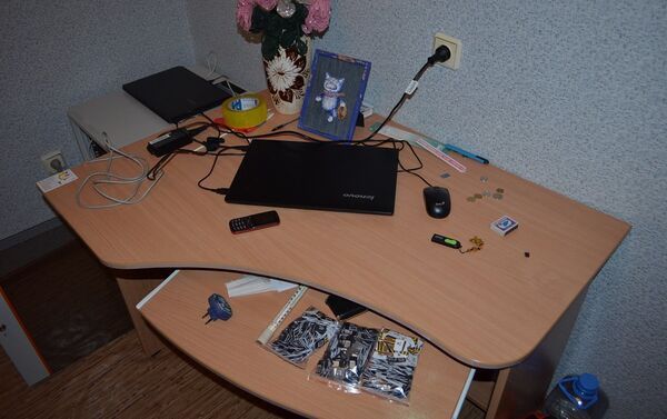 Рабочий стол с ноутбуком - Sputnik Казахстан