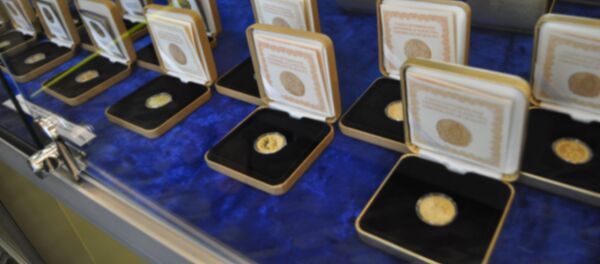 Памятные монеты, архтивное фото Памятные монеты, архтивное фото - Sputnik Казахстан