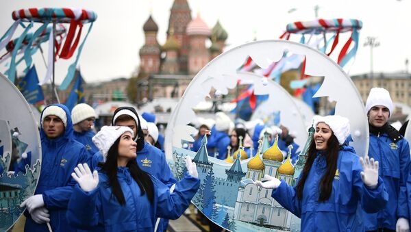 Карнавальное шествие в рамках XIX Всемирного фестиваля молодежи и студенчества - Sputnik Казахстан