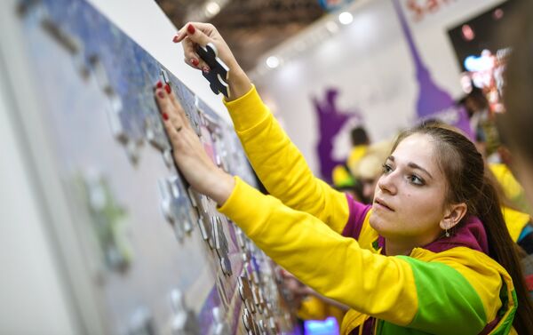 Выставка Youth Expo в главном медиацентре Олимпийского парка в Сочи - Sputnik Казахстан