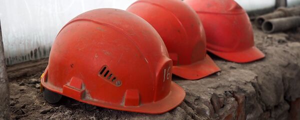 Каски рабочих, архивное фото - Sputnik Казахстан
