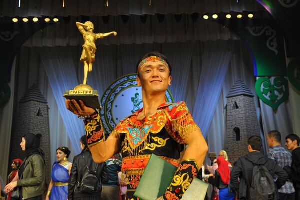 Артист балета Государственного ансамбля танца РК Салтанат Ернур Карыкбол - Sputnik Казахстан