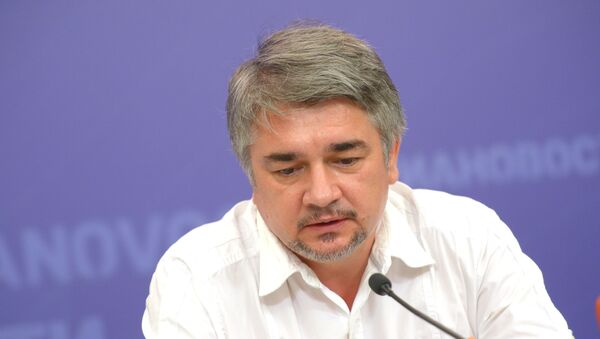 Ростислав Ищенко - Sputnik Казахстан