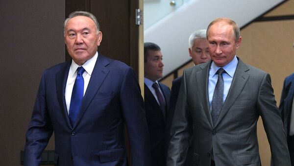 Нурсултан Назарбаев и Владимир Путин, архивное фото - Sputnik Казахстан