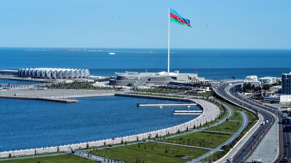 Вид на  столицу Азербайджанской Республики - город Баку -  со смотровой площадки, архивное фото - Sputnik Қазақстан