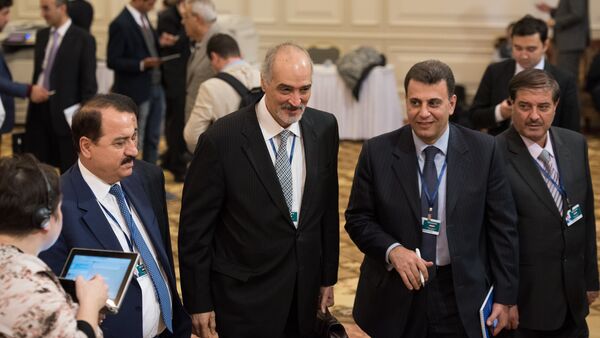 Башар Джафари во время седьмого раунда переговоров по Сирии - Sputnik Казахстан