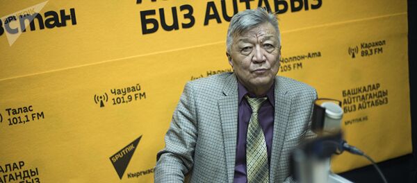 Директор Института сейсмологии Национальной академии наук КР Канатбек Абдрахматов - Sputnik Казахстан