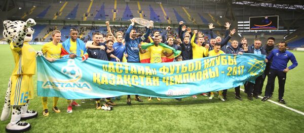 Астана в четвертый раз подряд стала чемпионом Казахстана по футболу - Sputnik Казахстан