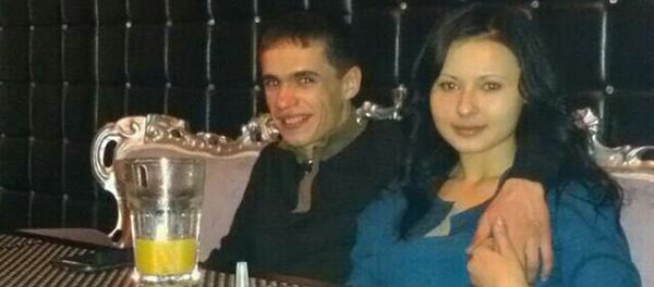 Погибший при задержании карагандинец Олег Харитонов с супругой Дианой - Sputnik Казахстан