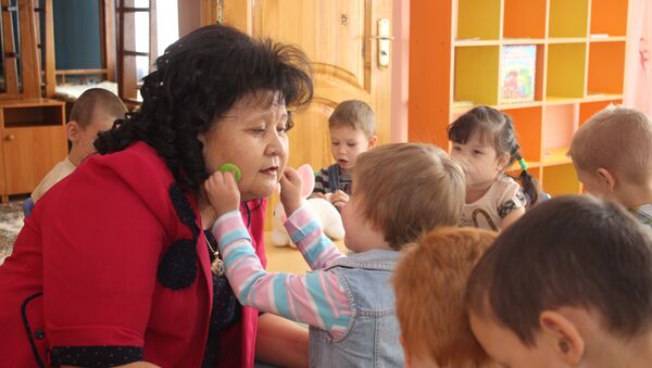 Директор детского дома Умiт Майра Бейсеканова - Sputnik Казахстан