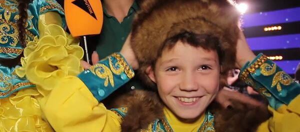 Казахстанец Амиль Салихов впервые за пять лет увидел отца на Ты супер! Танцы - Sputnik Казахстан