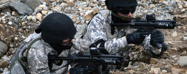 Архивное фото военнослужащих спецподразделений на российско-индийских учениях Архивное фото военнослужащих спецподразделений на российско-индийских учениях - Sputnik Казахстан