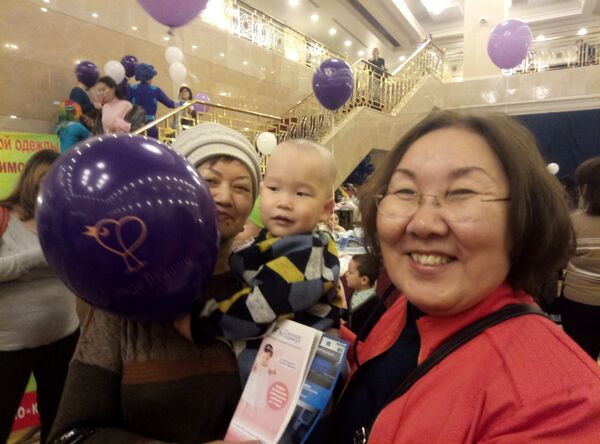 Главный неонатолог  Астаны Карлыгаш Жубанышева стала второй мамой для многих недоношенных малышей - Sputnik Казахстан