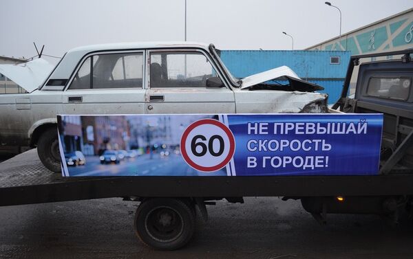 Большим автопробегом почтили память погибших на дорогах в Петропавловске - Sputnik Казахстан