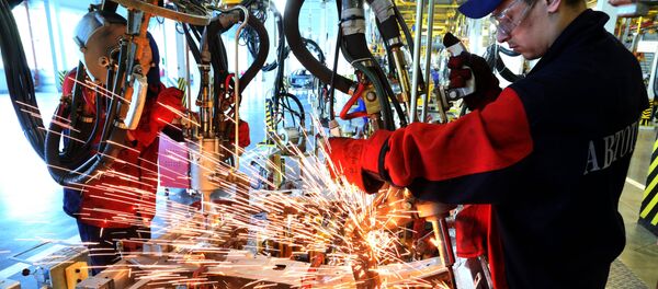 Выпуск автомобилей, архивное фото - Sputnik Қазақстан