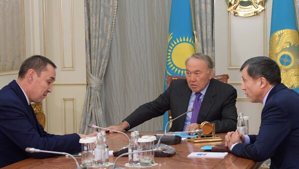 Нурсултан Назарбаев встретился с Бакытжаном Абдраимом - Sputnik Казахстан