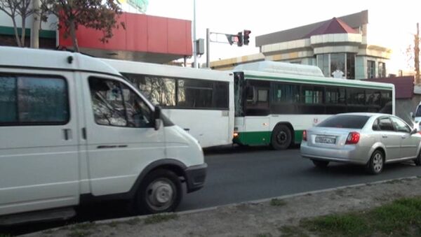 Два пассажирских автобуса столкнулись в Шымкенте - Sputnik Казахстан