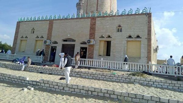 Последствия теракта в мечети в Египте - Sputnik Казахстан