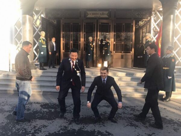 Фото с репетиции инаугурации президента Кыргызстана - Sputnik Казахстан