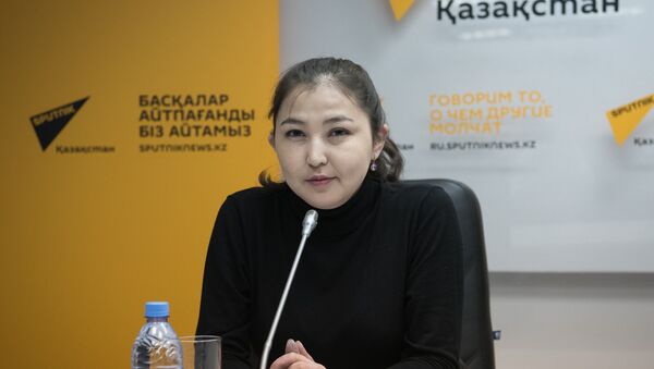 Координатор по коммуникациям Красного Полумесяца Казахстана Замзагуль Тажибаева - Sputnik Казахстан