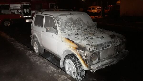 Сгоревший автомобиль, архивное фото - Sputnik Казахстан