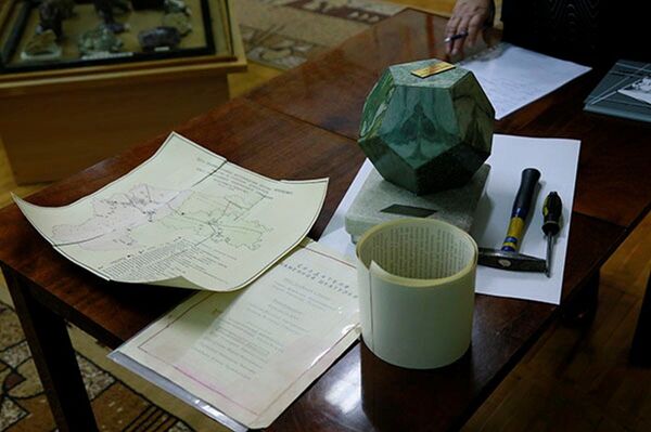 Капсула времени, заложенная геологами в 1967 году  - Sputnik Казахстан