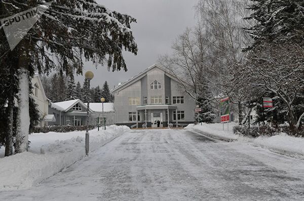 Подмосковный пансионат в котором живут участники шоу Подмосковный пансионат в котором живут участники шоу - Sputnik Казахстан