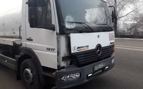 Наезд на пешехода по Северному кольцу Наезд на пешехода по Северному кольцу - Sputnik Казахстан