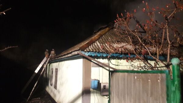Частный дом загорелся в Наурызбайском районе в Алматы - Sputnik Казахстан