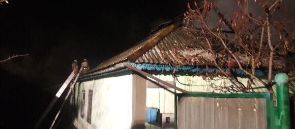 Частный дом загорелся в Наурызбайском районе в Алматы - Sputnik Казахстан