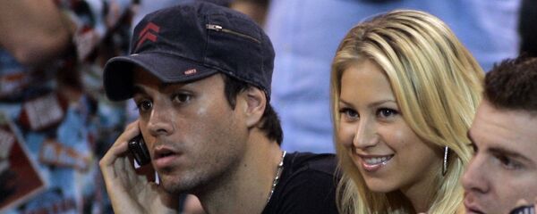 Энрике Иглесиас и Анна Курникова - Sputnik Казахстан