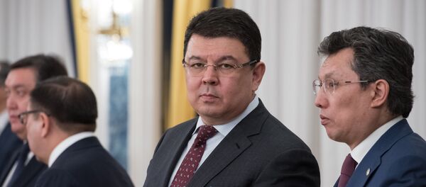 Министр энергетики Канат Бозумбаев Министр энергетики Канат Бозумбаев - Sputnik Казахстан