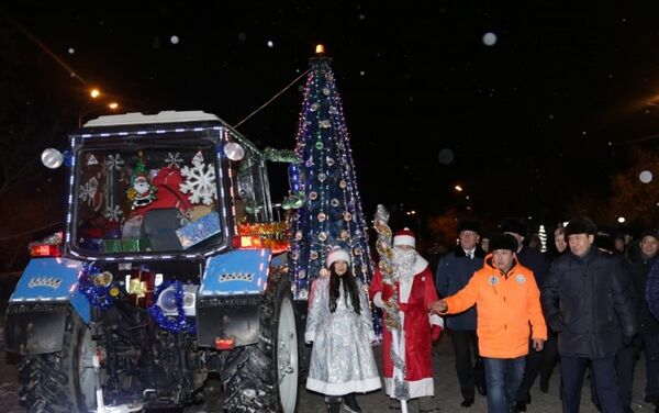 Конкурс новогодних елей в Караганде - Sputnik Казахстан