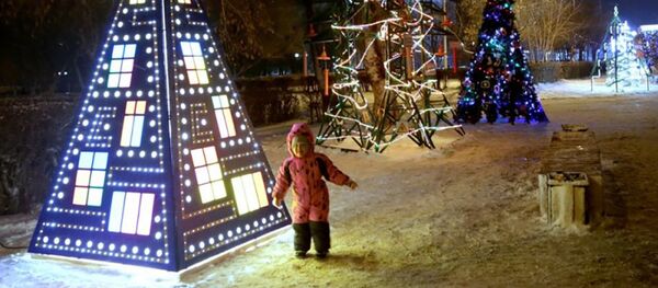 Необычные новогодние елки в Караганде - Sputnik Казахстан