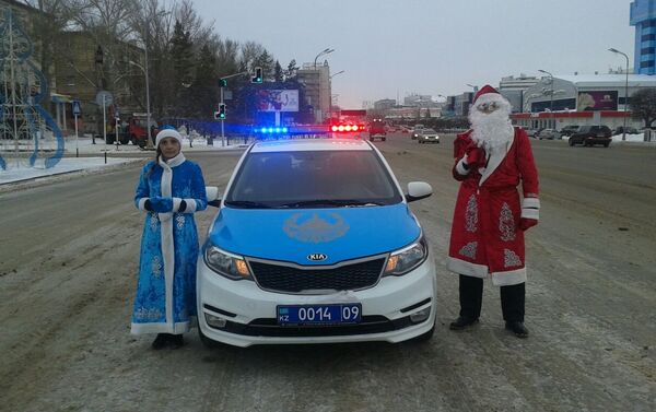 Акция Новогодний патруль - Sputnik Казахстан