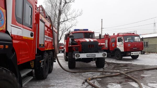 Пожарные автомобили, архивное фото - Sputnik Казахстан