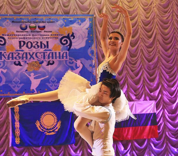 IV Международный фестиваль-конкурс хореографического искусства Розы Казахстана - Sputnik Казахстан