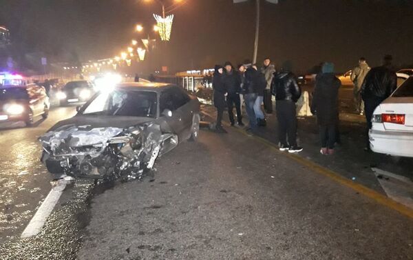 На Восточной объездной дороге в Алматы столкнулось несколько авто - Sputnik Казахстан
