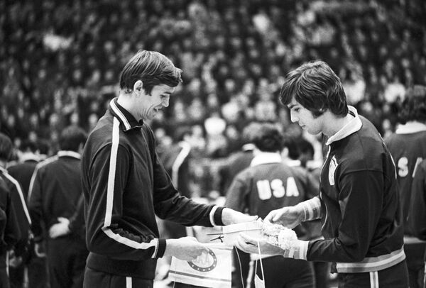 Алжан Жармухамедов (слева), архивное фото - Sputnik Казахстан